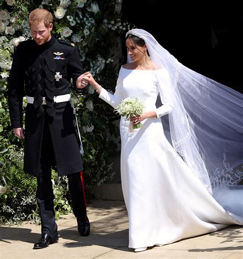 megan abito da sposa givenchy|All About Meghan Markle's Givenchy Wedding Dress .